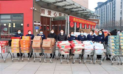 心系員工 情暖新春